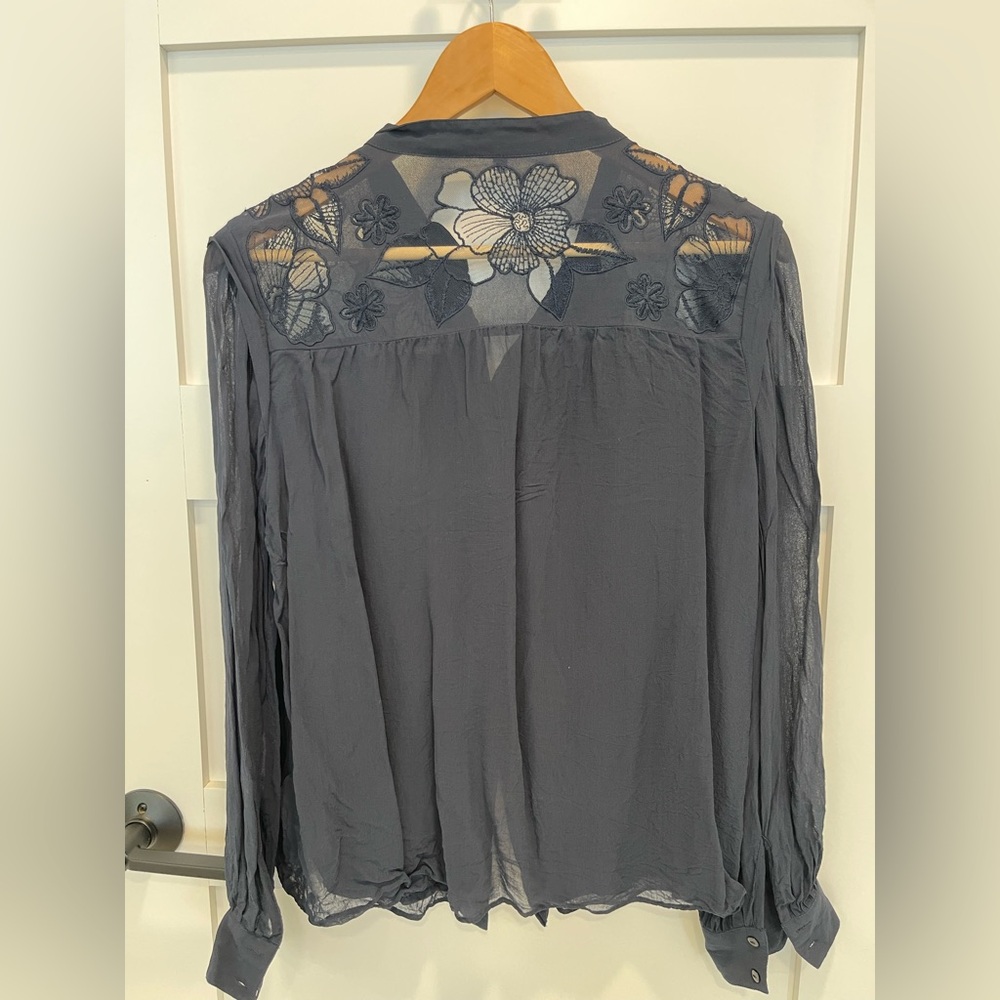 Beautiful Reiss navy blouse 10 - Picture 3 of 7